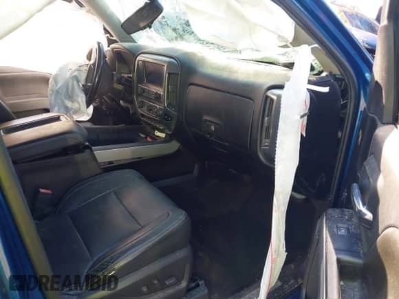 ✅ 2015 Chevrolet Silverado 1500 LT • VIN: 3GCUKREC4FG220751 • Lot: 43128217. Listed on IAAI with 124,000 mi. Free auction sales archive from the USA and detailed vehicle history report at DreamBid. Image 5.