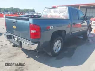 2013 Chevrolet Silverado 1500 LT with VIN 3GCPKSE76DG307779, listed as a IAAI auction lot 43207141 with 172,875 mi miles and . Bid and sale history available at DreamBid. Image 4.