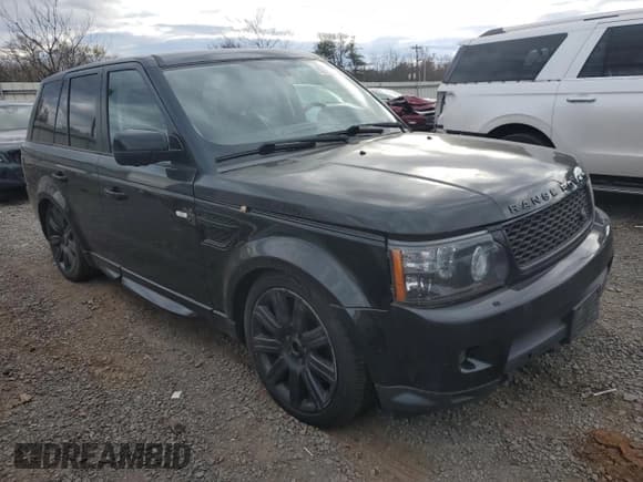 ✅ 2013 Land Rover Range Rover Sport SC Autobiography • VIN: SALSP2E41DA802755 • Lot: 92870645. Listed on Copart with 235,966 mi. Free auction sales archive from the USA and detailed vehicle history report at DreamBid. Image 4.