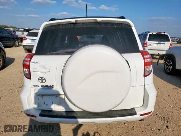 ✅ 2010 Toyota RAV4 • VIN: 2T3ZF4DV3AW046700 • Lot: 81470105. Wystawiony na Copart z przebiegiem 127 210 mil. Bezpłatny archiwum sprzedaży aukcyjnych z USA i szczegółowy raport historii pojazdu na DreamBid. Zdjęcie 6.