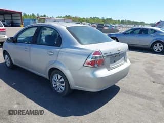✅ 2007 Chevrolet Aveo LS • VIN: KL1TD56617B098732 • Lot: 41889243. Wystawiony na IAAI z przebiegiem 115 426 mil. Bezpłatny archiwum sprzedaży aukcyjnych z USA i szczegółowy raport historii pojazdu na DreamBid. Zdjęcie 3.