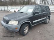 ✅ 1998 Honda CR-V LX • VIN: JHLRD2843WC017805 • Lot: 43834544. Wystawiony na IAAI z przebiegiem 241 629 mil. Bezpłatny archiwum sprzedaży aukcyjnych z USA i szczegółowy raport historii pojazdu na DreamBid. Zdjęcie 2.