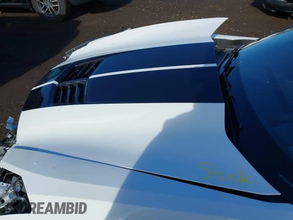 ✅ 2016 Chevrolet Corvette Z51 2LT • VIN: 1G1YK2D74G5105940 • Lot: 40958524. Listed on IAAI with 41,215 mi. Free auction sales archive from the USA and detailed vehicle history report at DreamBid. Image 10.