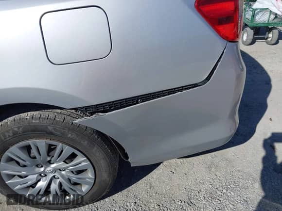 2012 Toyota Camry LE with VIN 4T1BF1FK7CU006571, listed as a IAAI auction lot 43580709 with 256,798 mi miles and . Bid and sale history available at DreamBid. Image 15.