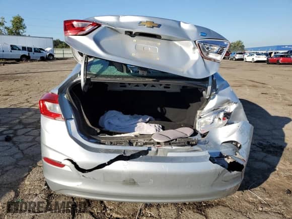 2017 Chevrolet Cruze LT z VIN 1G1BG5SE1H7241698, wystawiony jako Copart lot #71069535 z przebiegiem 92 403 mil mil oraz Czysty tytuł • Clean title. Historia ofert i sprzedaży dostępna na DreamBid. Obrazek 6.