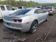 ✅ 2010 Chevrolet Camaro 2LT • VIN: 2G1FC1EV0A9175571 • Lot: 42832946. Wystawiony na IAAI z przebiegiem 216 279 mil. Bezpłatny archiwum sprzedaży aukcyjnych z USA i szczegółowy raport historii pojazdu na DreamBid. Zdjęcie 4.