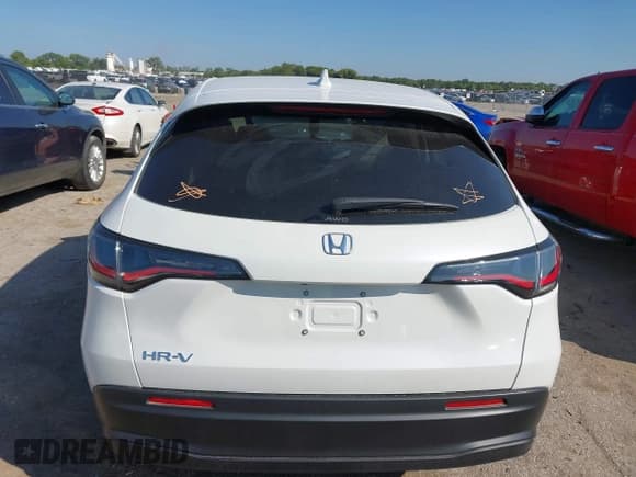 ✅ 2026 Honda HR-V LX • VIN: 3CZRZ2H39TM706922 • Lot: 43294406. Listed on IAAI with 420 mi. Free auction sales archive from the USA and detailed vehicle history report at DreamBid. Image 16.
