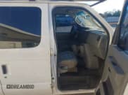 ✅ 2011 Ford Econoline Cargo Commercial • VIN: 1FTNE1EWXBDA27728 • Лот: 43783543. Опубликован ранее на IAAI с пробегом 453 038 миль. Бесплатный доступ к архиву аукционных продаж из США и подробный отчёт об истории автомобиля на DreamBid. Изображение 5.