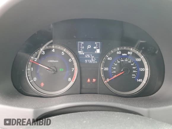 ✅ 2017 Hyundai Accent SE • VIN: KMHCT4AE3HU195968 • Лот: 65662814. Опубликован ранее на Copart с пробегом 97 320 миль. Бесплатный доступ к архиву аукционных продаж из США и подробный отчёт об истории автомобиля на DreamBid. Изображение 9.