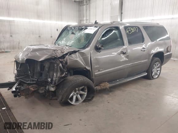 ✅ 2012 GMC Yukon XL Denali • VIN: 1GKS2MEF0CR175134 • Lot: 43381717. Listed on IAAI with Not provided. Free auction sales archive from the USA and detailed vehicle history report at DreamBid. Image 2.