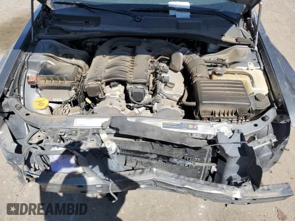 ✅ 2005 Dodge Magnum SE • VIN: 2D4FV48V55H529632 • Lot: 50377515. Wystawiony na Copart z przebiegiem 91 739 mil. Bezpłatny archiwum sprzedaży aukcyjnych z USA i szczegółowy raport historii pojazdu na DreamBid. Zdjęcie 13.