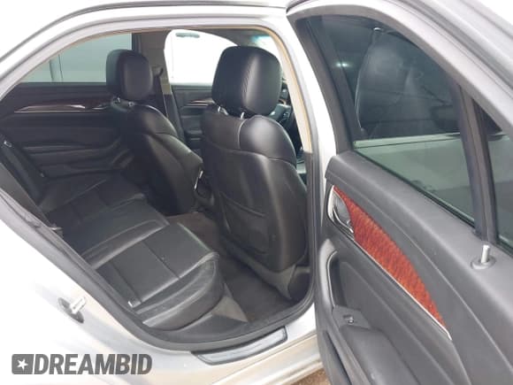 ✅ 2015 Cadillac CTS Luxury RWD • VIN: 1G6AR5S36F0131881 • Lot: 41406498. Listed on IAAI with 172,612 mi. Free auction sales archive from the USA and detailed vehicle history report at DreamBid. Image 8.