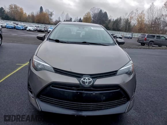 ✅ 2017 Toyota Corolla L • VIN: 2T1BURHE2HC781137 • Лот: 93522585. Опубликован ранее на Copart с пробегом 90 643 миль. Бесплатный доступ к архиву аукционных продаж из США и подробный отчёт об истории автомобиля на DreamBid. Изображение 5.