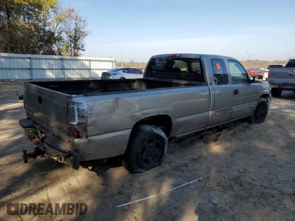 ✅ 2003 Chevrolet Silverado 1500 LS • VIN: 1GCEC19V63E343436 • Lot: 93076045. Listed on Copart with 141,987 mi. Free auction sales archive from the USA and detailed vehicle history report at DreamBid. Image 3.