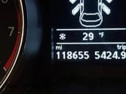 ✅ 2017 Volkswagen Passat SE • VIN: 1VWBT7A33HC033065 • Lot: 43846183. Listed on IAAI with 118,655 mi. Free auction sales archive from the USA and detailed vehicle history report at DreamBid. Image 15.