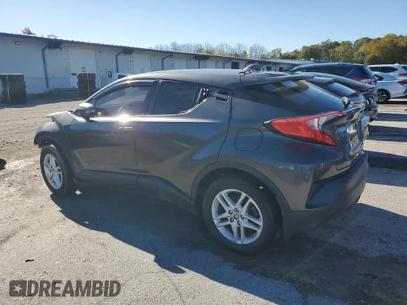 ✅ 2021 Toyota C-HR LE • VIN: NMTKHMBX8MR131973 • Lot: 85520285. Listed on Copart with 49,697 mi. Free auction sales archive from the USA and detailed vehicle history report at DreamBid. Image 2.