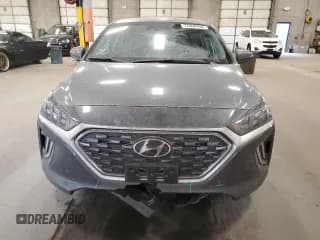 ✅ 2020 Hyundai Ioniq SEL • VIN: KMHC85LC7LU207471 • Lot: 77454154. Wystawiony na Copart z przebiegiem 62 476 mil. Bezpłatny archiwum sprzedaży aukcyjnych z USA i szczegółowy raport historii pojazdu na DreamBid. Zdjęcie 5.