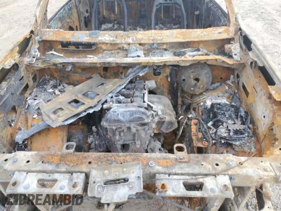 ✅ 2015 Chevrolet Colorado 4WD LT • VIN: 1GCHTBEA3F1146242 • Лот: 58221805. Опубликован ранее на Copart с пробегом Не указан. Бесплатный доступ к архиву аукционных продаж из США и подробный отчёт об истории автомобиля на DreamBid. Изображение 11.