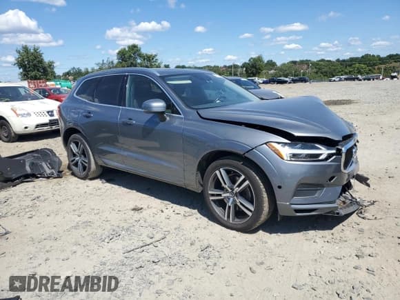 ✅ 2018 Volvo XC60 Momentum • VIN: YV4A22RK6J1032202 • Лот: 70463735. Опубликован ранее на Copart с пробегом 115 147 миль. Бесплатный доступ к архиву аукционных продаж из США и подробный отчёт об истории автомобиля на DreamBid. Изображение 4.