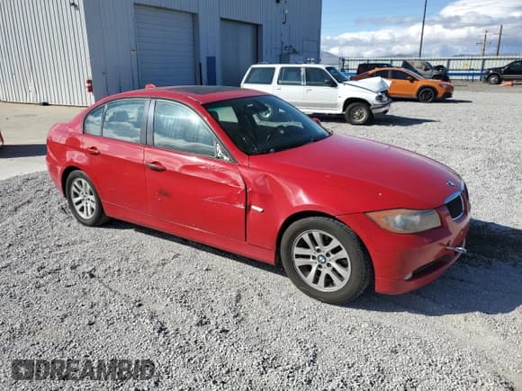 ✅ 2007 BMW 3 Series 328xi • VIN: WBAVC93597KX55782 • Lot: 55700835. Listed on Copart with 102,944 mi. Free auction sales archive from the USA and detailed vehicle history report at DreamBid. Image 4.