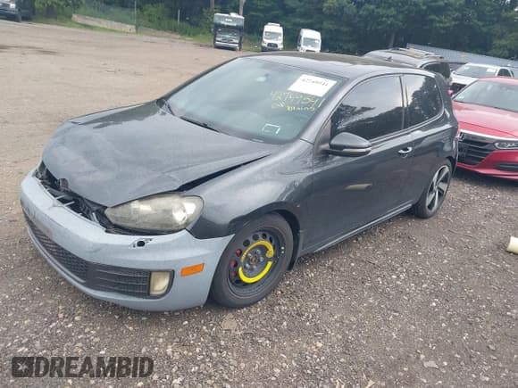 ✅ 2011 Volkswagen Golf GTI PZEV • VIN: WVWFD7AJ2BW087902 • Lot: 42749541. Listed on IAAI with 166,692 mi. Free auction sales archive from the USA and detailed vehicle history report at DreamBid. Image 2.