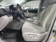 ✅ 2010 Toyota Highlander • VIN: 5TDBK3EH4AS003548 • Lot: 51052465. Listed on Copart with 155,940 mi. Free auction sales archive from the USA and detailed vehicle history report at DreamBid. Image 7.