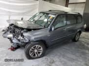 ✅ 2005 Suzuki XL7 LX • VIN: JS3TY92V754100312 • Лот: 44561375. Опубликован ранее на Copart с пробегом 208 532 миль. Бесплатный доступ к архиву аукционных продаж из США и подробный отчёт об истории автомобиля на DreamBid. Изображение 1.