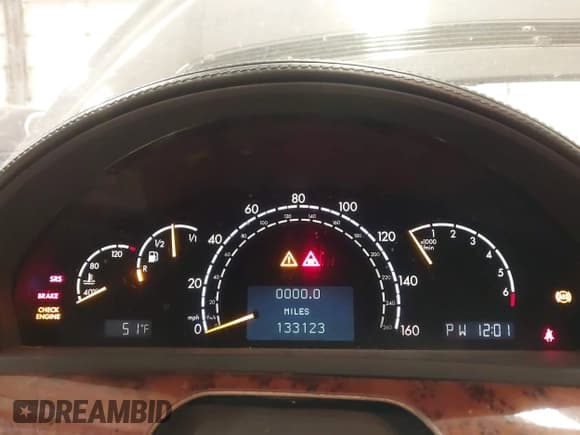 ✅ 2002 Mercedes-Benz S 600 • VIN: WDBNG78J42A252823 • Lot: 42051191. Listed on IAAI with 133,123 mi. Free auction sales archive from the USA and detailed vehicle history report at DreamBid. Image 7.