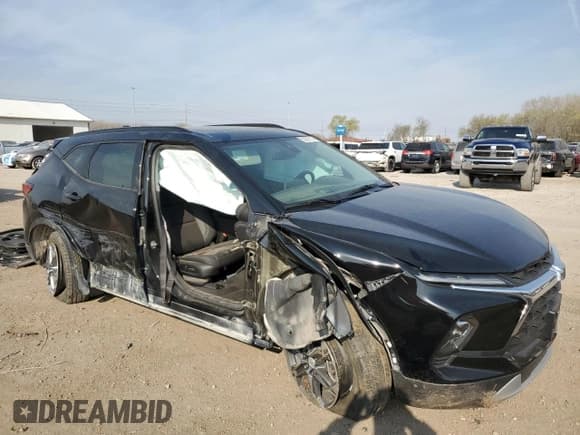 ✅ 2023 Chevrolet Blazer LT • VIN: 3GNKBJRS4PS182597 • Lot: 53307175. Listed on Copart with 43,529 mi. Free auction sales archive from the USA and detailed vehicle history report at DreamBid. Image 4.