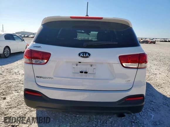 ✅ 2017 Kia Sorento LX • VIN: 5XYPGDA50HG226878 • Лот: 92106415. Опубликован ранее на Copart с пробегом 78 401 миль. Бесплатный доступ к архиву аукционных продаж из США и подробный отчёт об истории автомобиля на DreamBid. Изображение 6.