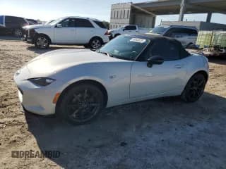 ✅ 2016 Mazda MX-5 Miata Club • VIN: JM1NDAC7XG0118253 • Lot: 56853535. Wystawiony na Copart z przebiegiem 54 619 mil. Bezpłatny archiwum sprzedaży aukcyjnych z USA i szczegółowy raport historii pojazdu na DreamBid. Zdjęcie 1.