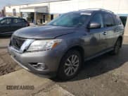 ✅ 2016 Nissan Pathfinder S • VIN: 5N1AR2MM2GC666543 • Лот: 52889995. Опубликован ранее на Copart с пробегом 102 267 миль. Бесплатный доступ к архиву аукционных продаж из США и подробный отчёт об истории автомобиля на DreamBid. Изображение 1.