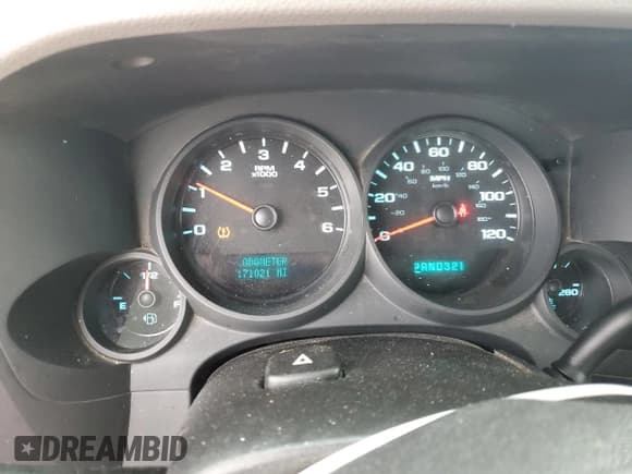 ✅ 2009 Chevrolet Silverado 1500 Work Truck • VIN: 1GCEC19C99Z129315 • Lot: 44329635. Wystawiony na Copart z przebiegiem 171 021 mil. Bezpłatny archiwum sprzedaży aukcyjnych z USA i szczegółowy raport historii pojazdu na DreamBid. Zdjęcie 9.