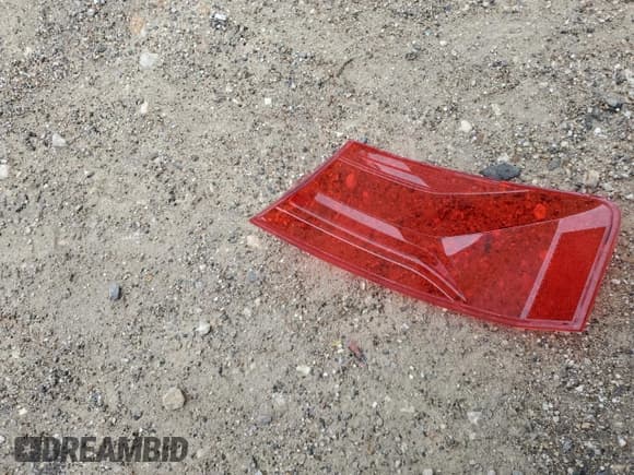 ✅ 2015 Chrysler 200 C • VIN: 1C3CCCCG9FN524312 • Lot: 90237525. Listed on Copart with 103,320 mi. Free auction sales archive from the USA and detailed vehicle history report at DreamBid. Image 12.