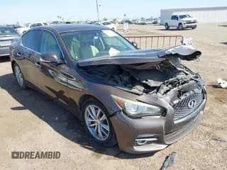 ✅ 2014 Infiniti Q50 Hybrid Premium • VIN: JN1AV7AP3EM691425 • Lot: 41991040. Wystawiony na IAAI z przebiegiem 137 635 mil. Bezpłatny archiwum sprzedaży aukcyjnych z USA i szczegółowy raport historii pojazdu na DreamBid. Zdjęcie 1.