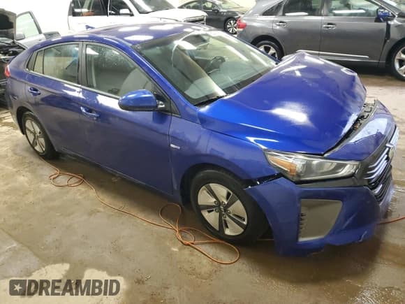 ✅ 2019 Hyundai Ioniq Blue • VIN: KMHC65LC8KU143865 • Lot: 80439344. Wystawiony na Copart z przebiegiem 67 623 mil. Bezpłatny archiwum sprzedaży aukcyjnych z USA i szczegółowy raport historii pojazdu na DreamBid. Zdjęcie 4.