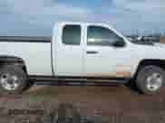 ✅ 2013 Chevrolet Silverado 2500HD Work Truck • VIN: 1GC2KVCG2DZ345864 • Lot: 42743214. Wystawiony na IAAI z przebiegiem 242 608 mil. Bezpłatny archiwum sprzedaży aukcyjnych z USA i szczegółowy raport historii pojazdu na DreamBid. Zdjęcie 13.