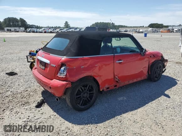 ✅ 2013 MINI Convertible • VIN: WMWZN3C52DT135399 • Лот: 80098405. Опубликован ранее на Copart с пробегом 78 652 миль. Бесплатный доступ к архиву аукционных продаж из США и подробный отчёт об истории автомобиля на DreamBid. Изображение 3.
