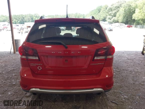 ✅ 2016 Dodge Journey Crossroad Plus • VIN: 3C4PDDGG5GT217716 • Lot: 42734729. Listed on IAAI with 159,930 mi. Free auction sales archive from the USA and detailed vehicle history report at DreamBid. Image 16.