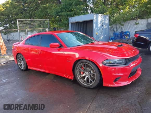 2016 Dodge Charger SRT 392 with VIN 2C3CDXEJ5GH146819, listed as a IAAI auction lot 43208876 with 87,758 mi miles and . Bid and sale history available at DreamBid. Image 1.