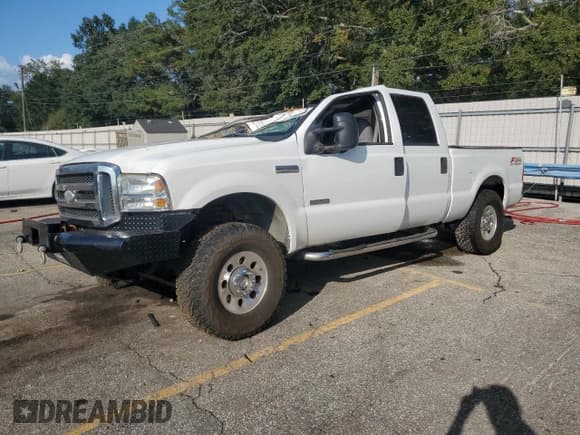 ✅ 2005 Ford F-250 XL • VIN: 1FTSW21PX5EB59942 • Лот: 84809535. Опубликован ранее на Copart с пробегом 198 574 миль. Бесплатный доступ к архиву аукционных продаж из США и подробный отчёт об истории автомобиля на DreamBid. Изображение 1.