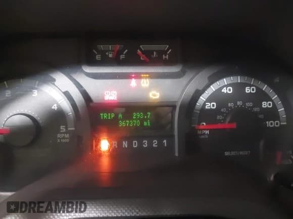 ✅ 2010 Ford E-Series Commercial • VIN: 1FDSS3EP6ADA41006 • Lot: 41561986. Listed on IAAI with 367,370 mi. Free auction sales archive from the USA and detailed vehicle history report at DreamBid. Image 7.