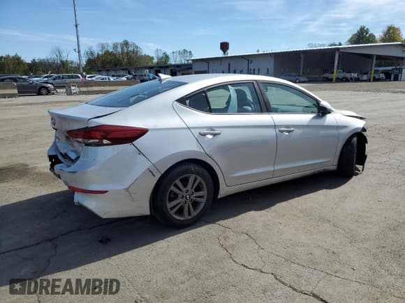 ✅ 2018 Hyundai Elantra Value Edition • VIN: 5NPD84LF7JH252141 • Лот: 80896775. Опубликован ранее на Copart с пробегом 91 820 миль. Бесплатный доступ к архиву аукционных продаж из США и подробный отчёт об истории автомобиля на DreamBid. Изображение 3.