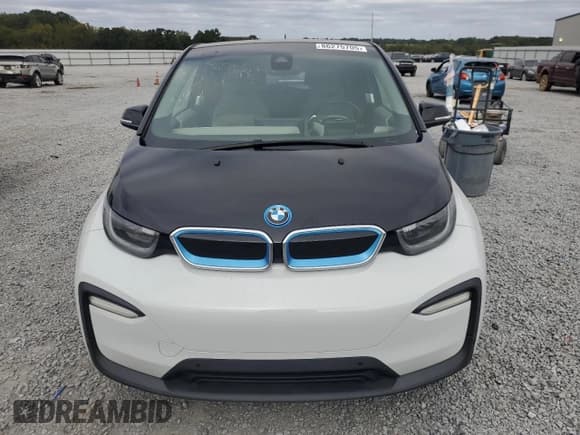 ✅ 2018 BMW i3 • VIN: WBY7Z4C5XJVD95801 • Lot: 86275705. Wystawiony na Copart z przebiegiem 88 992 mil. Bezpłatny archiwum sprzedaży aukcyjnych z USA i szczegółowy raport historii pojazdu na DreamBid. Zdjęcie 5.