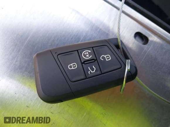 ✅ 2024 Volkswagen Tiguan SE R-Line Black • VIN: 3VVCB7AX8RM127246 • Lot: 41979898. Listed on IAAI with 15,950 mi. Free auction sales archive from the USA and detailed vehicle history report at DreamBid. Image 11.