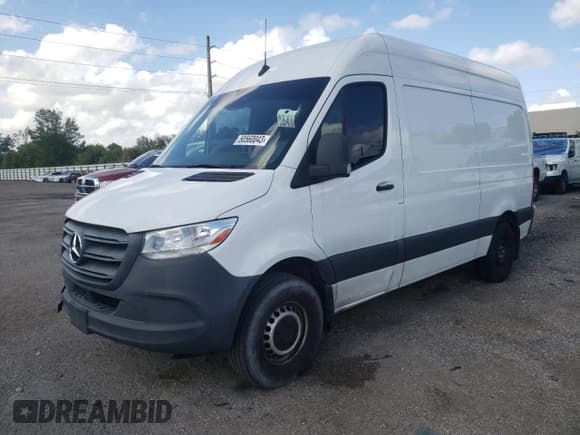 ✅ 2020 Mercedes-Benz Sprinter • VIN: W1W4EBHY6LT031317 • Lot: 50560043. Listed on Copart with 51,061 mi. Free auction sales archive from the USA and detailed vehicle history report at DreamBid. Image 1.