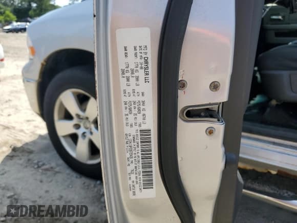 ✅ 2009 Dodge 1500 TRX • VIN: 1D3HV18P29S725426 • Lot: 61378745. Listed on Copart with 172,874 mi. Free auction sales archive from the USA and detailed vehicle history report at DreamBid. Image 12.