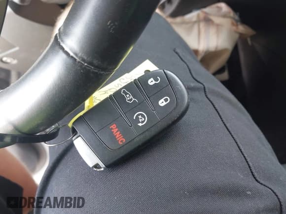 ✅ 2017 Jeep Grand Cherokee Overland • VIN: 1C4RJFCG5HC837224 • Lot: 43419519. Wystawiony na IAAI z przebiegiem 124 558 mil. Bezpłatny archiwum sprzedaży aukcyjnych z USA i szczegółowy raport historii pojazdu na DreamBid. Zdjęcie 11.