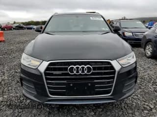 ✅ 2017 Audi Q3 Premium • VIN: WA1ECCFS0HR007944 • Lot: 86265795. Wystawiony na Copart z przebiegiem 239 592 mil. Bezpłatny archiwum sprzedaży aukcyjnych z USA i szczegółowy raport historii pojazdu na DreamBid. Zdjęcie 5.