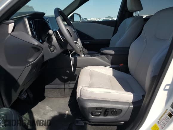 ✅ 2024 Lexus TX 350 • VIN: 5TDAAAA60RS006241 • Lot: 72907314. Wystawiony na Copart z przebiegiem 16 212 mil. Bezpłatny archiwum sprzedaży aukcyjnych z USA i szczegółowy raport historii pojazdu na DreamBid. Zdjęcie 7.